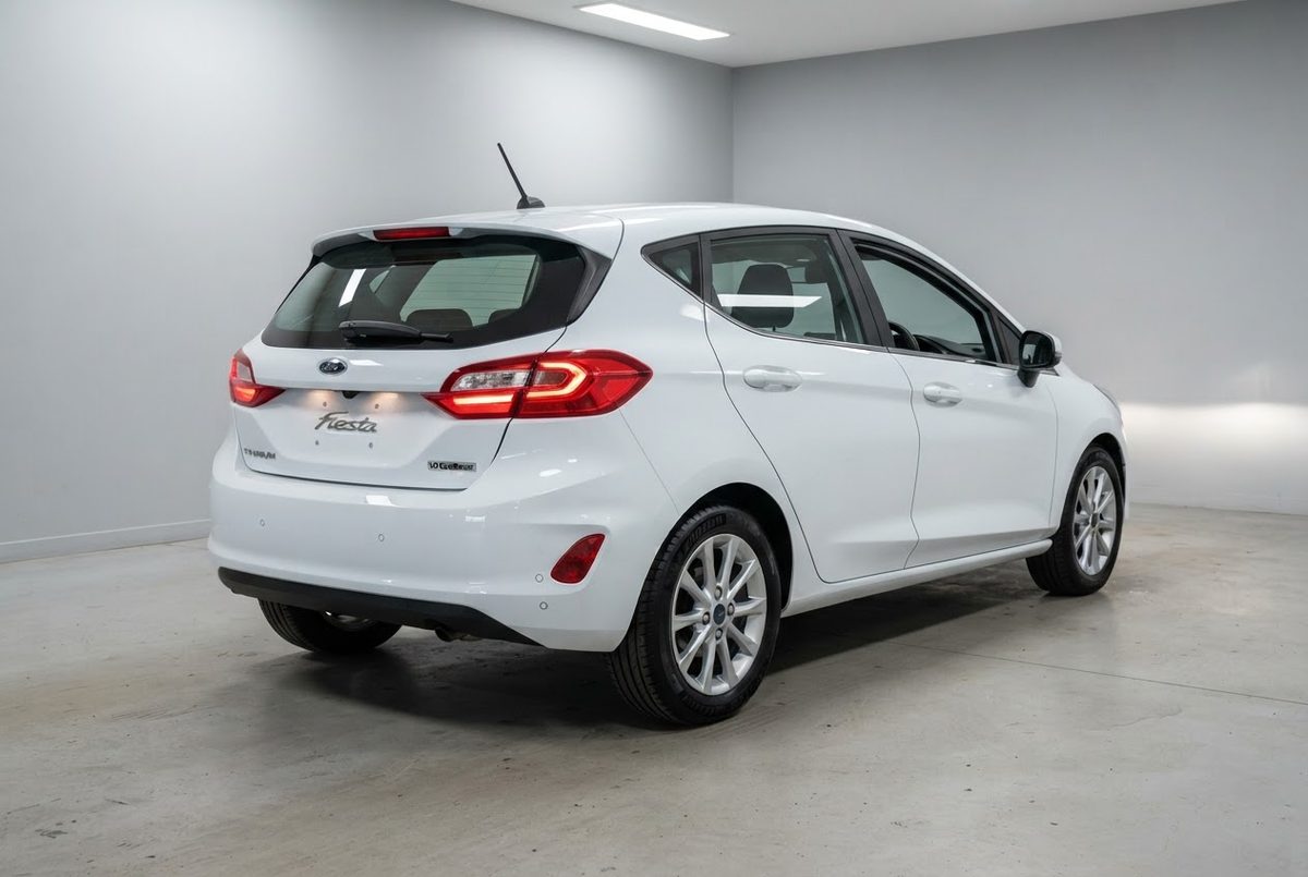 Rear three-quarter