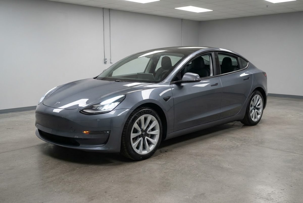 Tesla Model 3 Long Range AWD